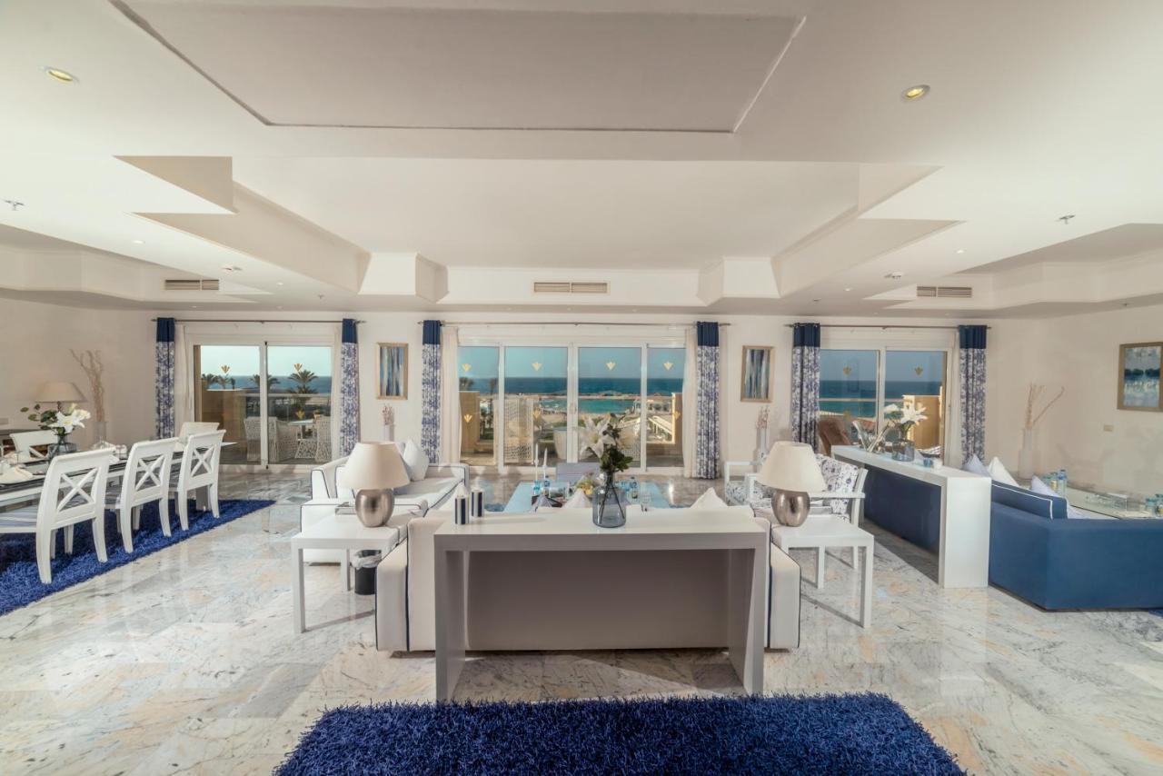 Rixos Alamein - Full Board Plus Эль-Аламейн Экстерьер фото The interior of a penthouse at The Ivy at Riverbank
