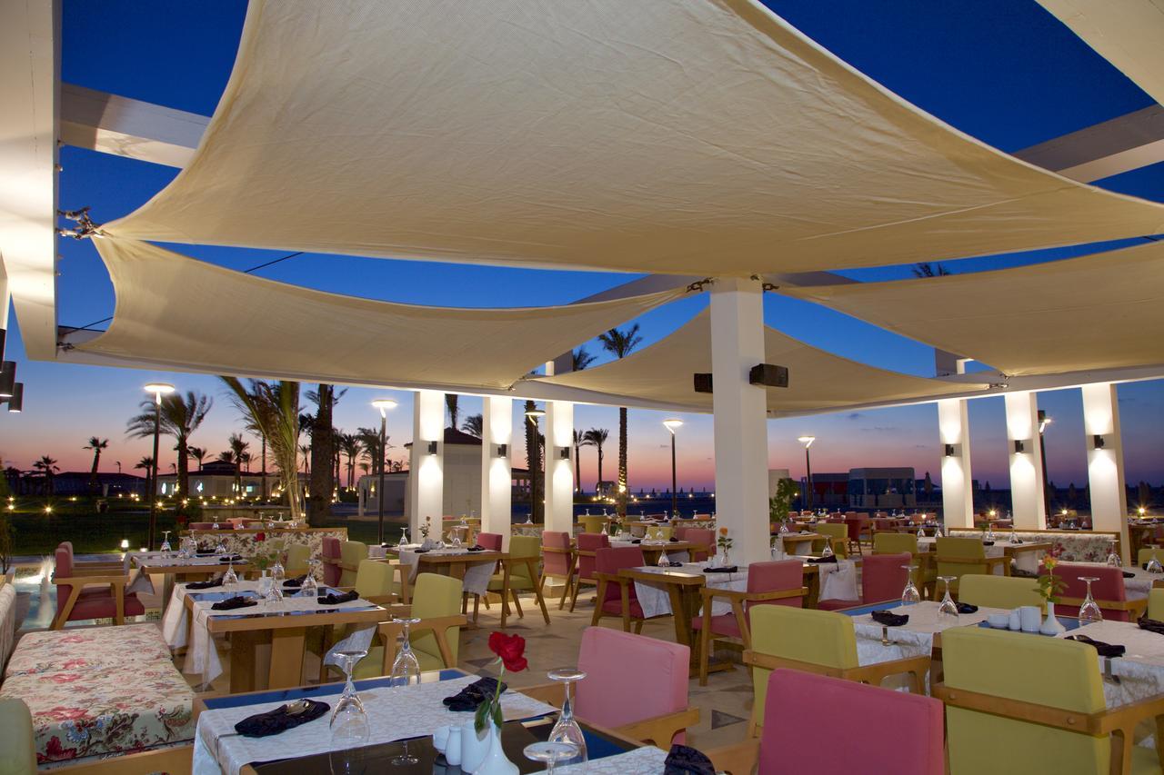 Rixos Alamein - Full Board Plus Эль-Аламейн Экстерьер фото Restaurant at the hotel