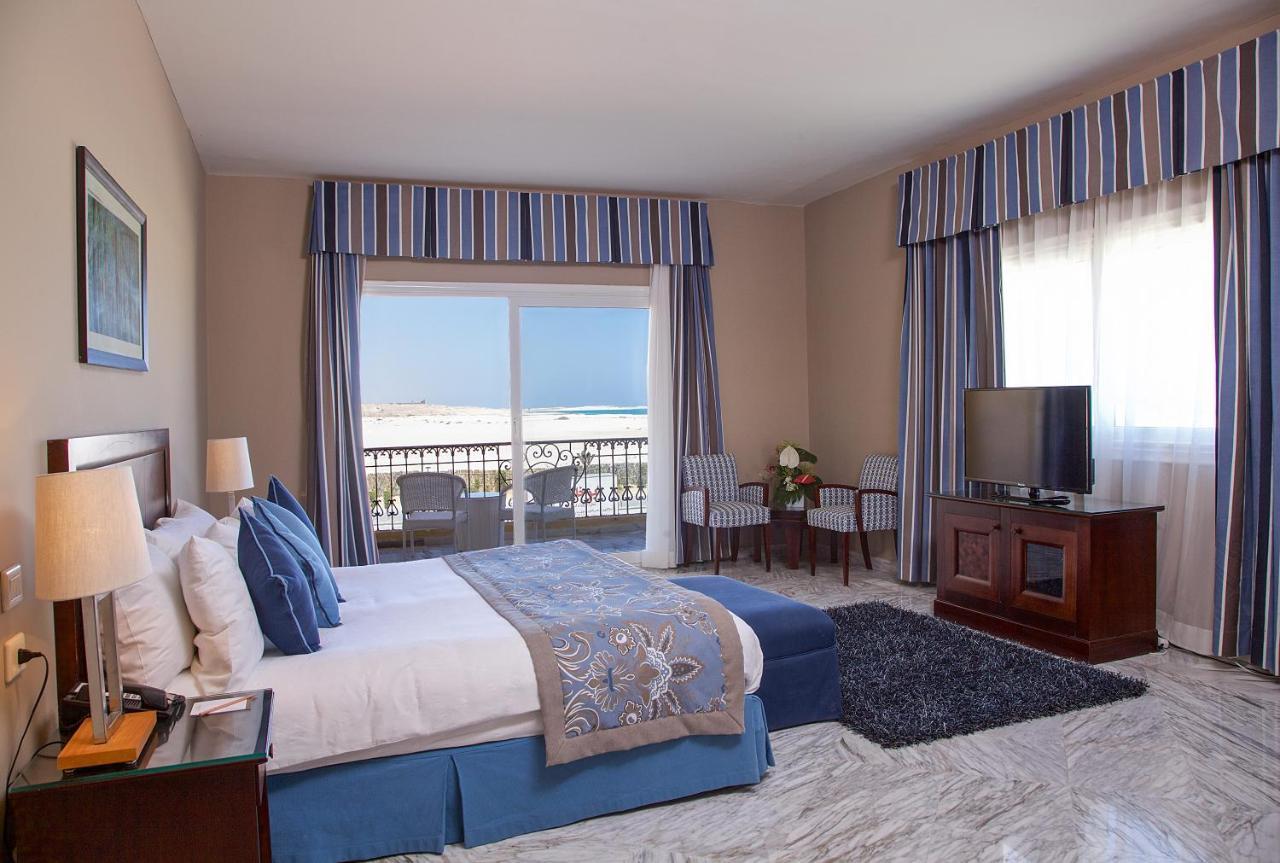 Rixos Alamein - Full Board Plus Эль-Аламейн Экстерьер фото A bedroom at the Hilton Sharm El Sheikh