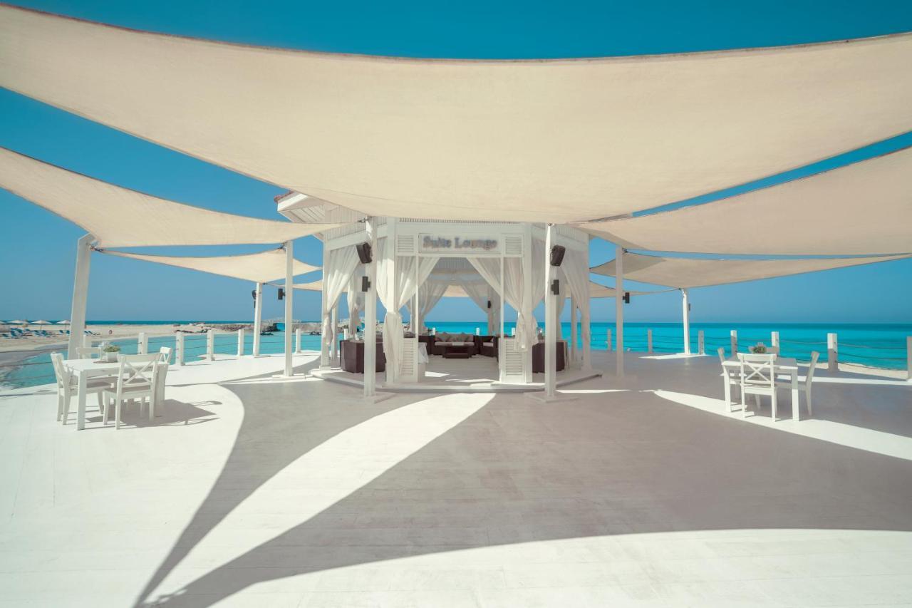 Rixos Alamein - Full Board Plus Эль-Аламейн Экстерьер фото The beach club at the resort